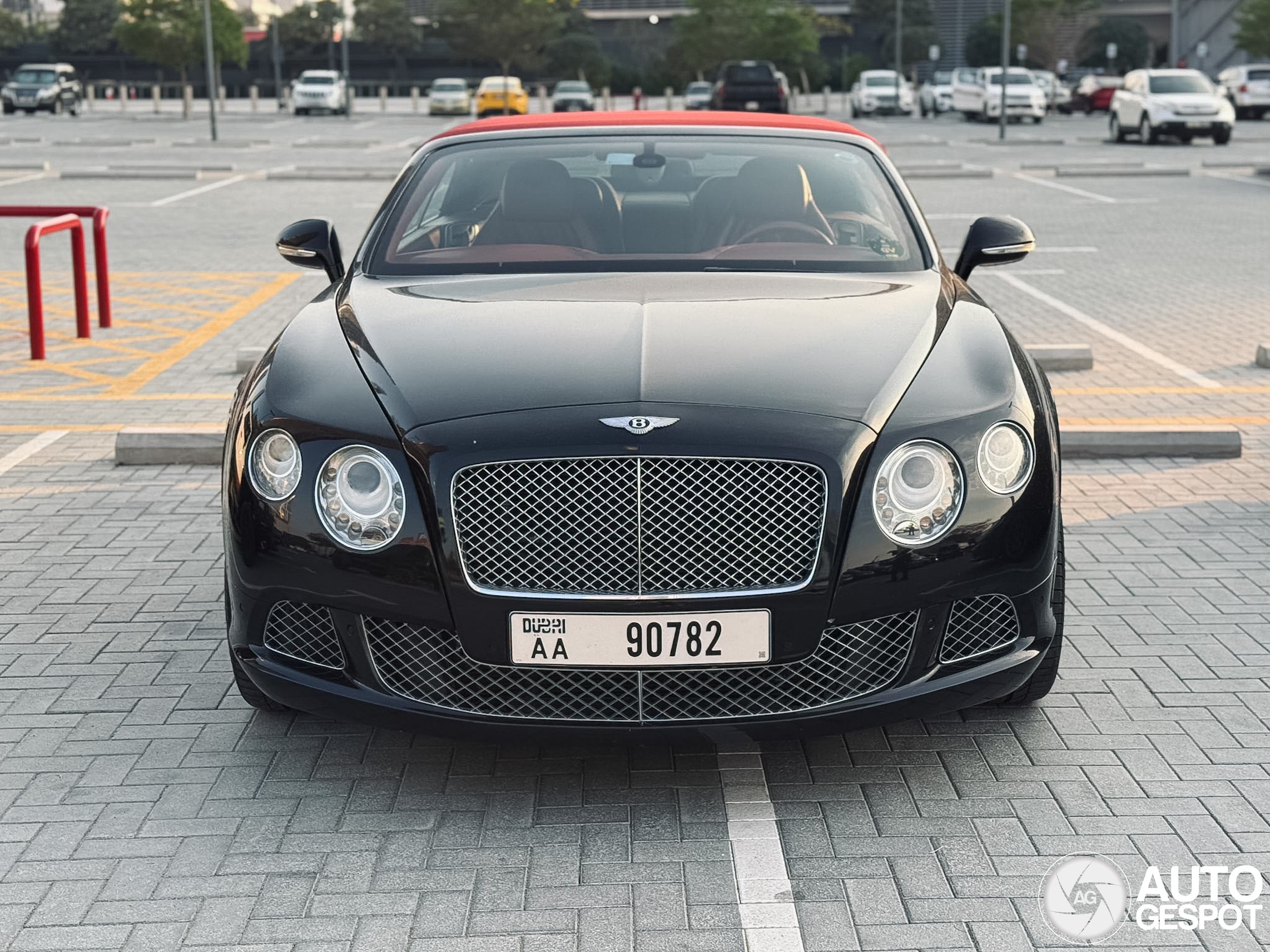 Bentley Continental GTC 2012