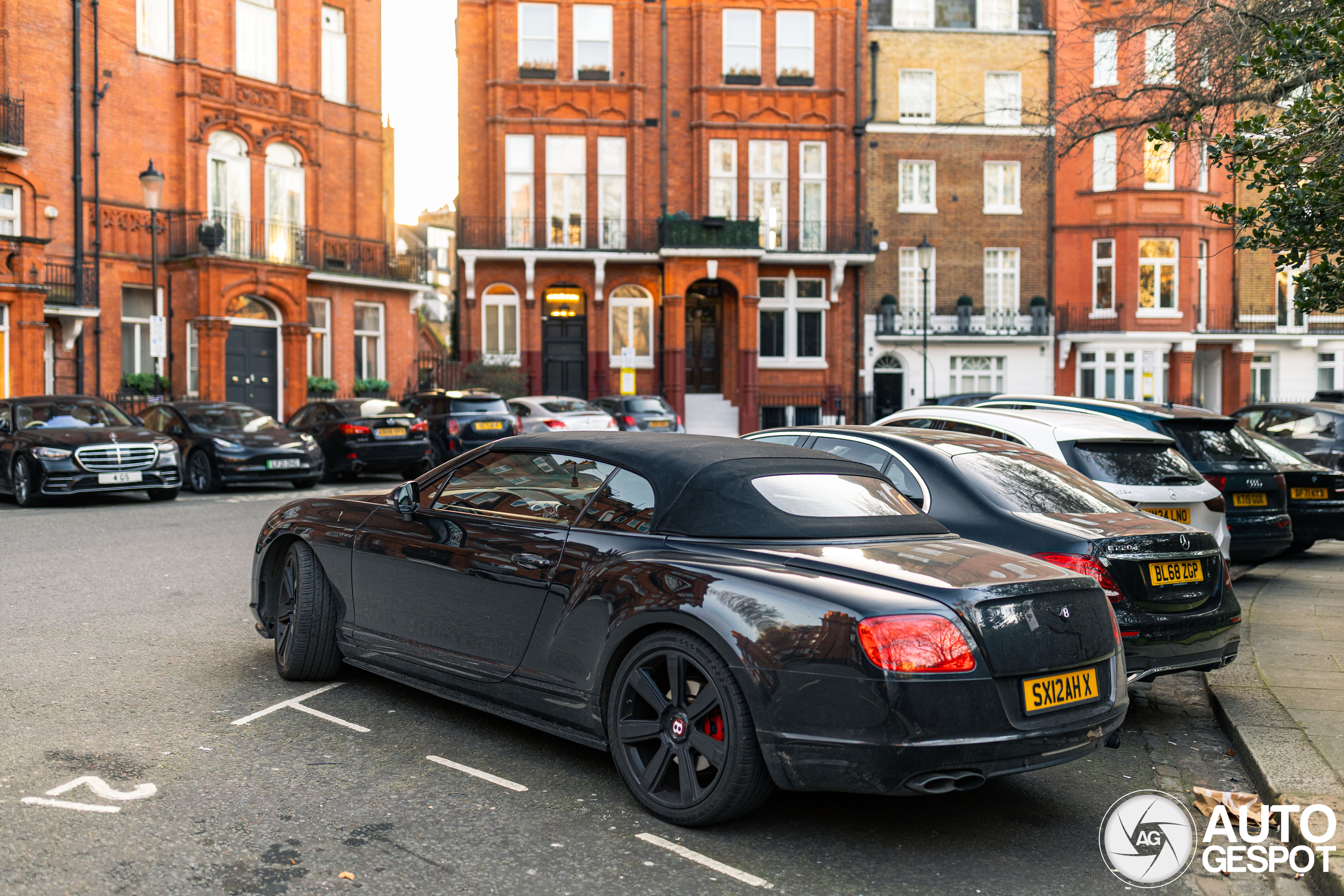 Bentley Continental GTC V8 S