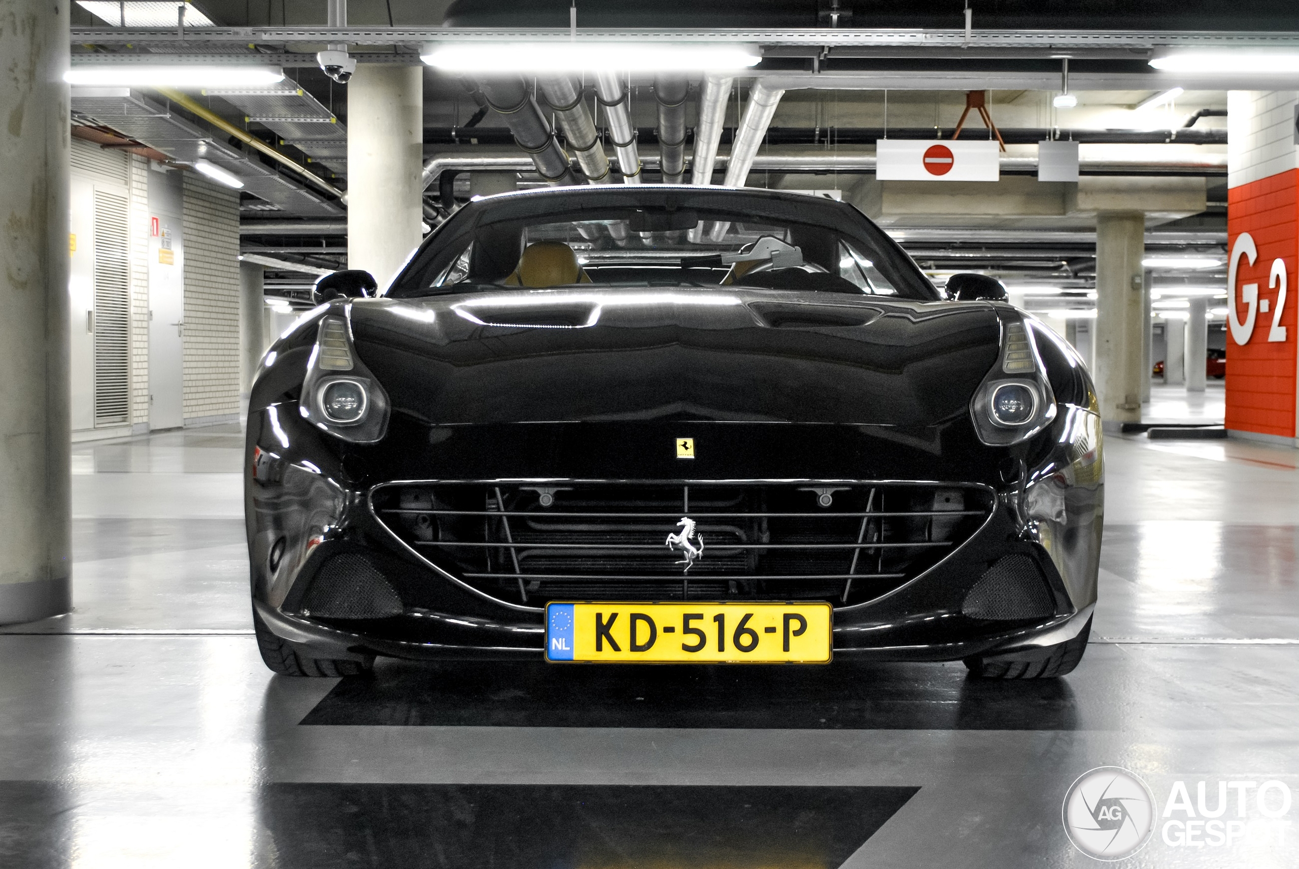 Ferrari California T