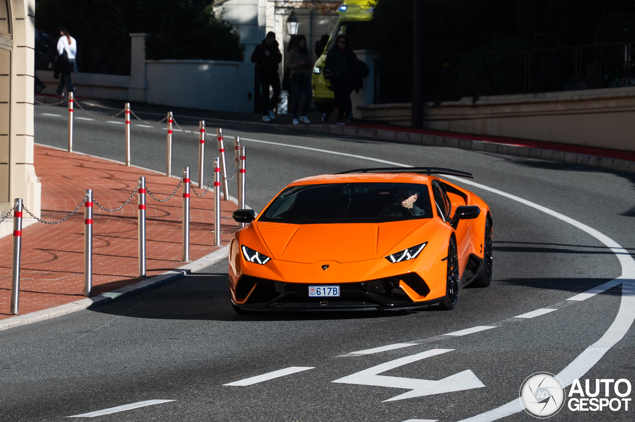 Lamborghini Huracán LP640-4 Performante