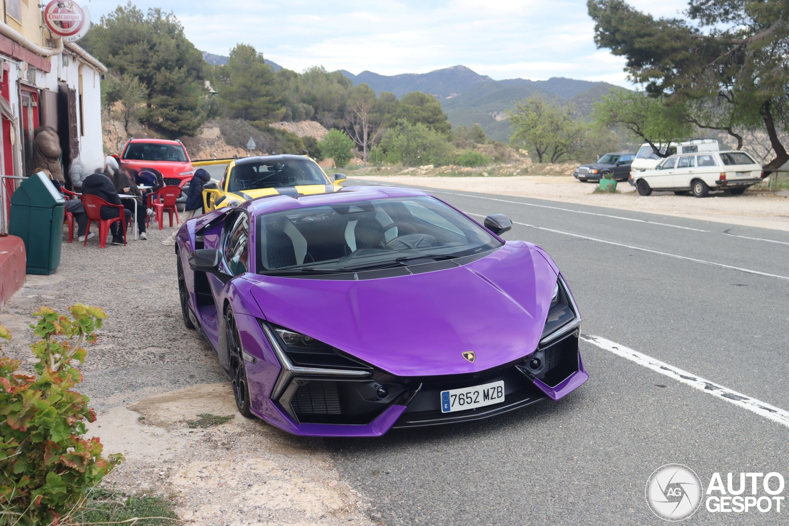 Lamborghini Revuelto