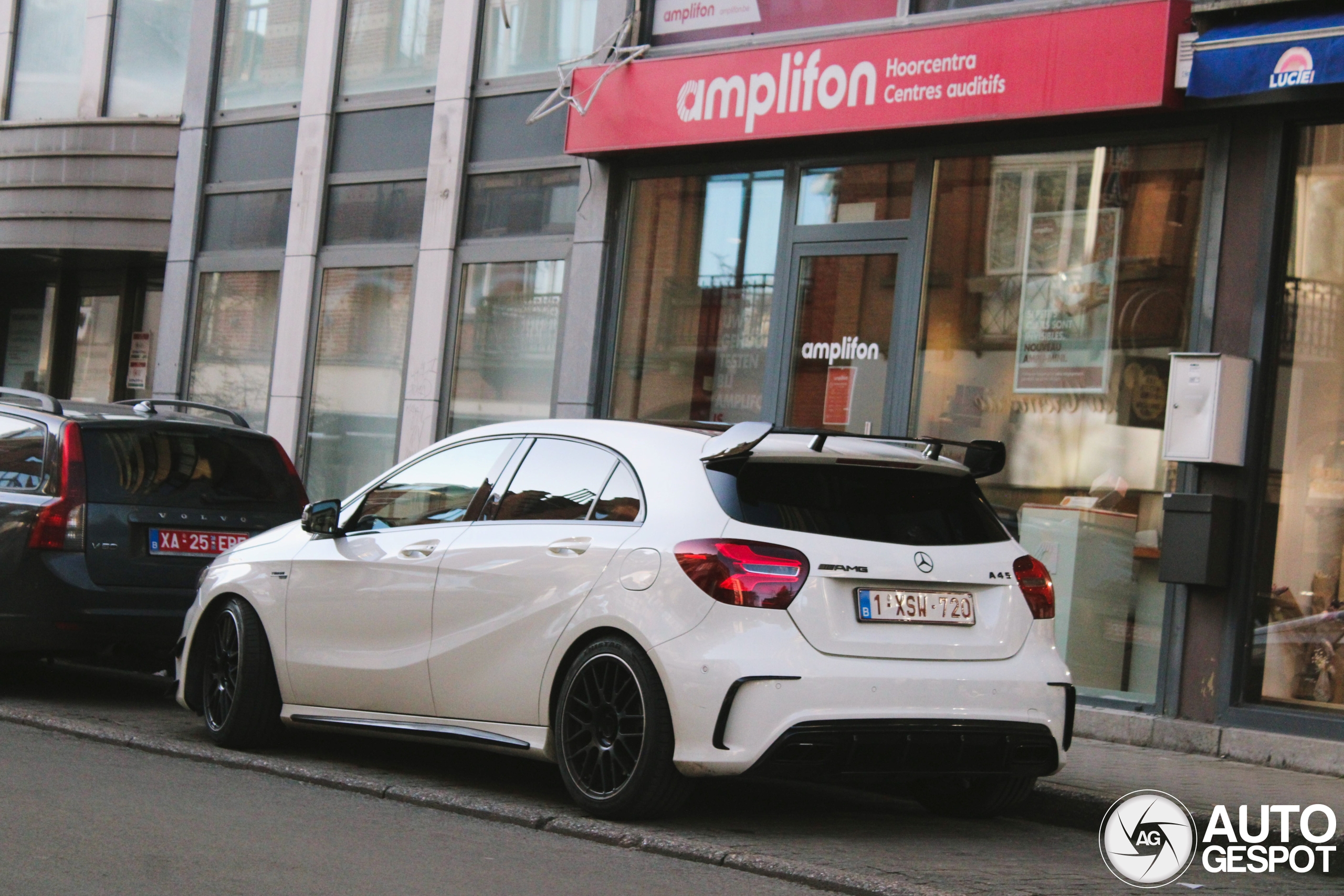 Mercedes-AMG A 45 W176 2015