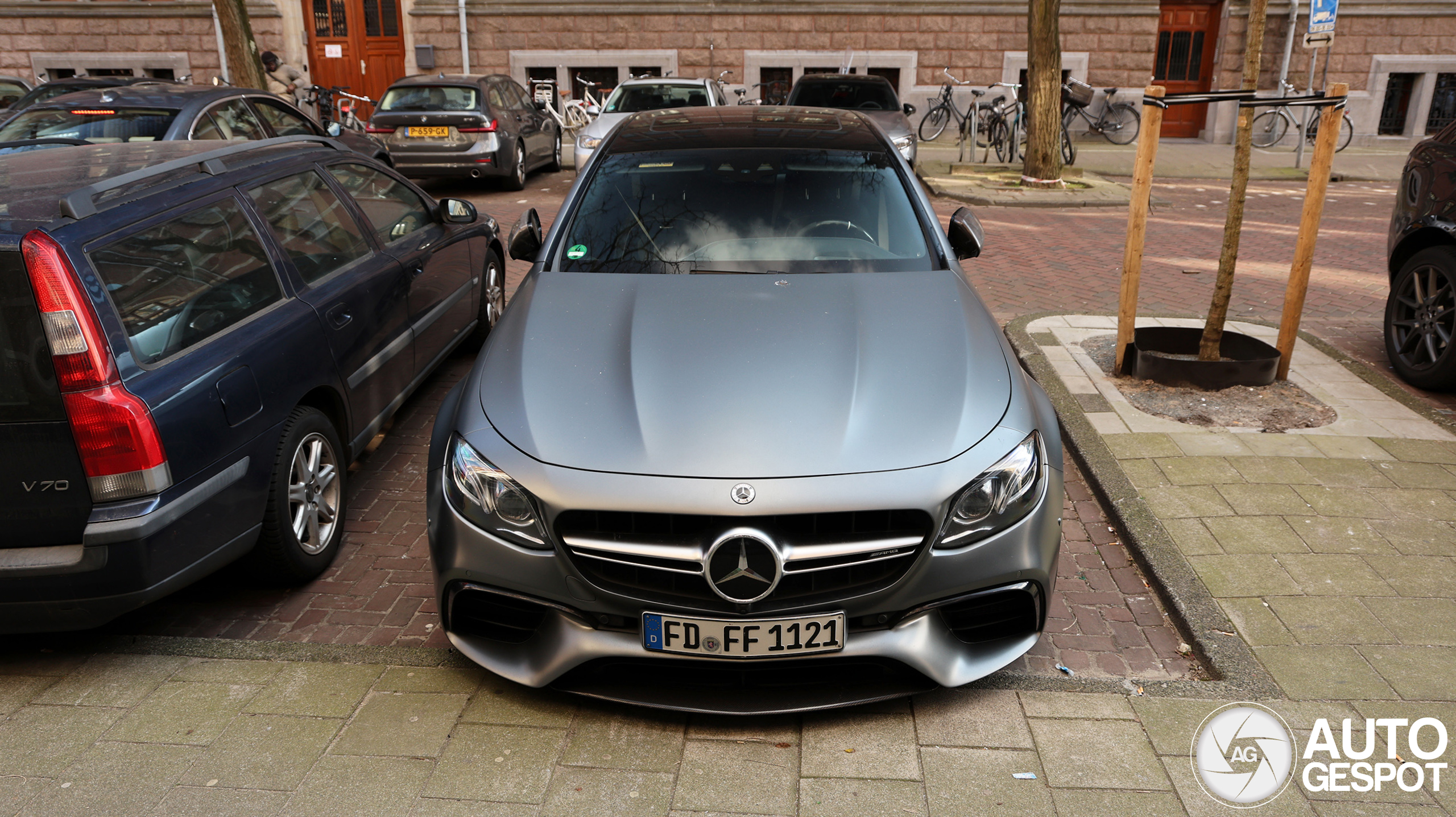 Mercedes-AMG E 63 S W213