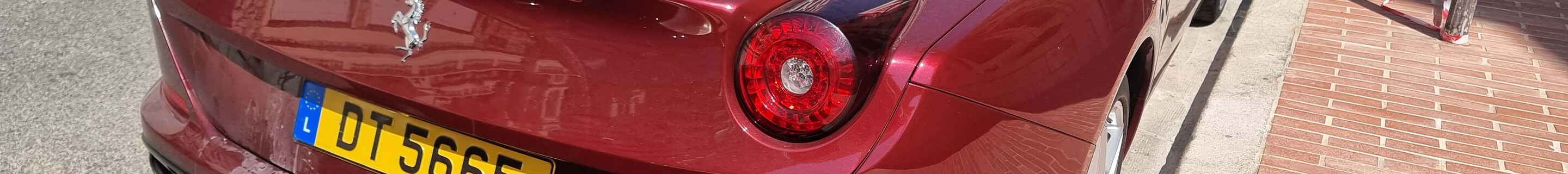 Ferrari California T