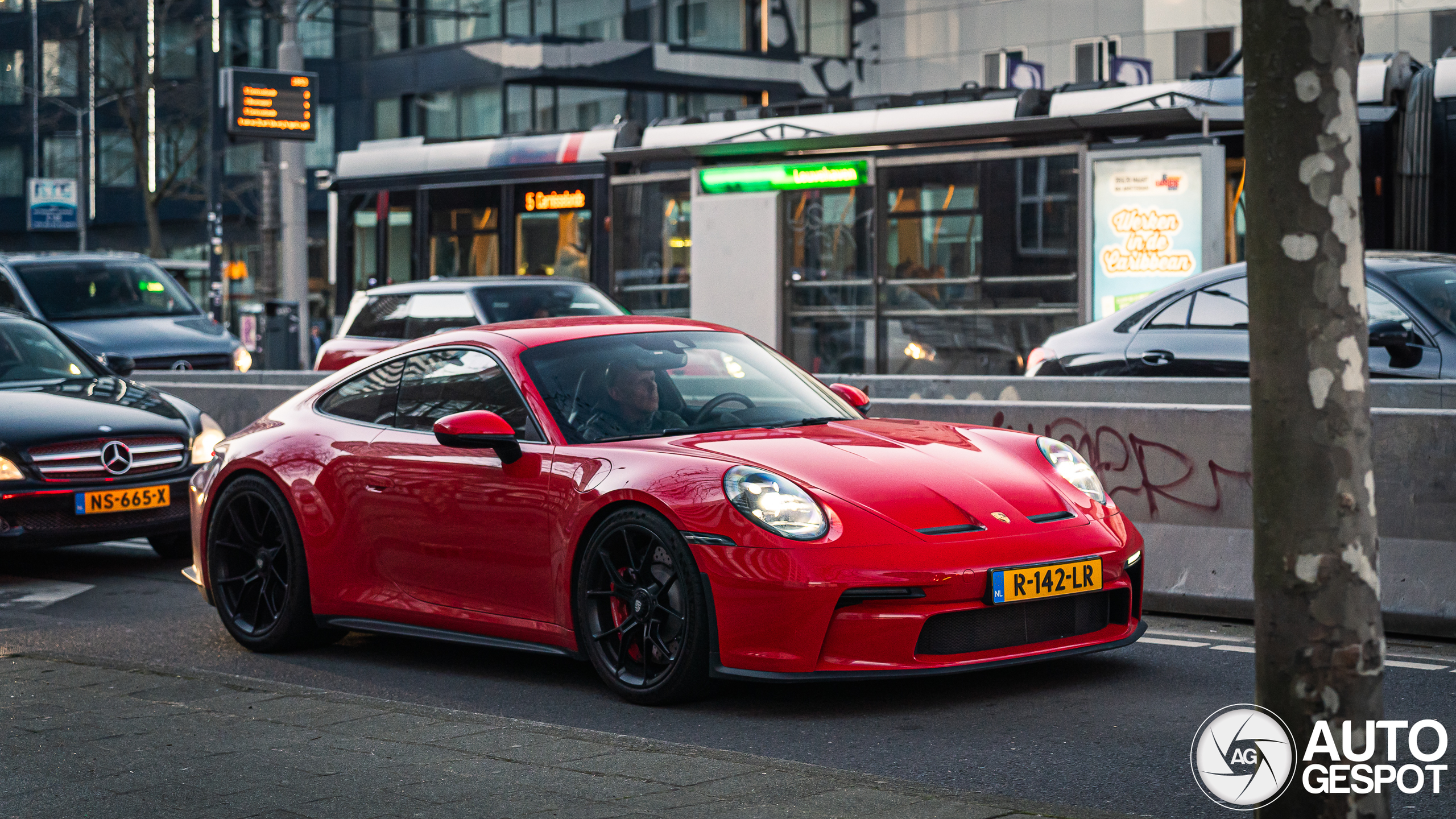 Porsche 992 GT3 Touring