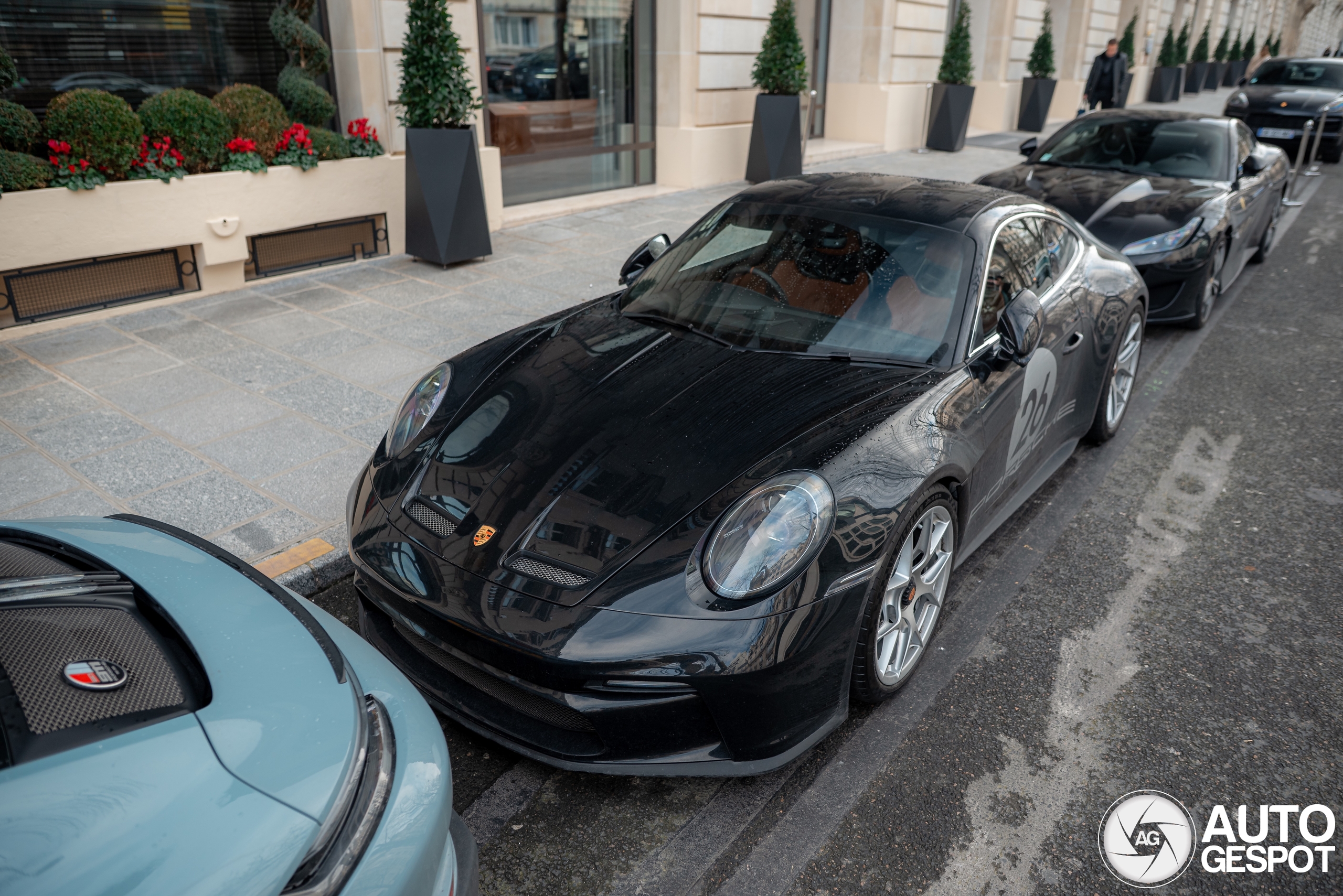 Porsche 992 S/T