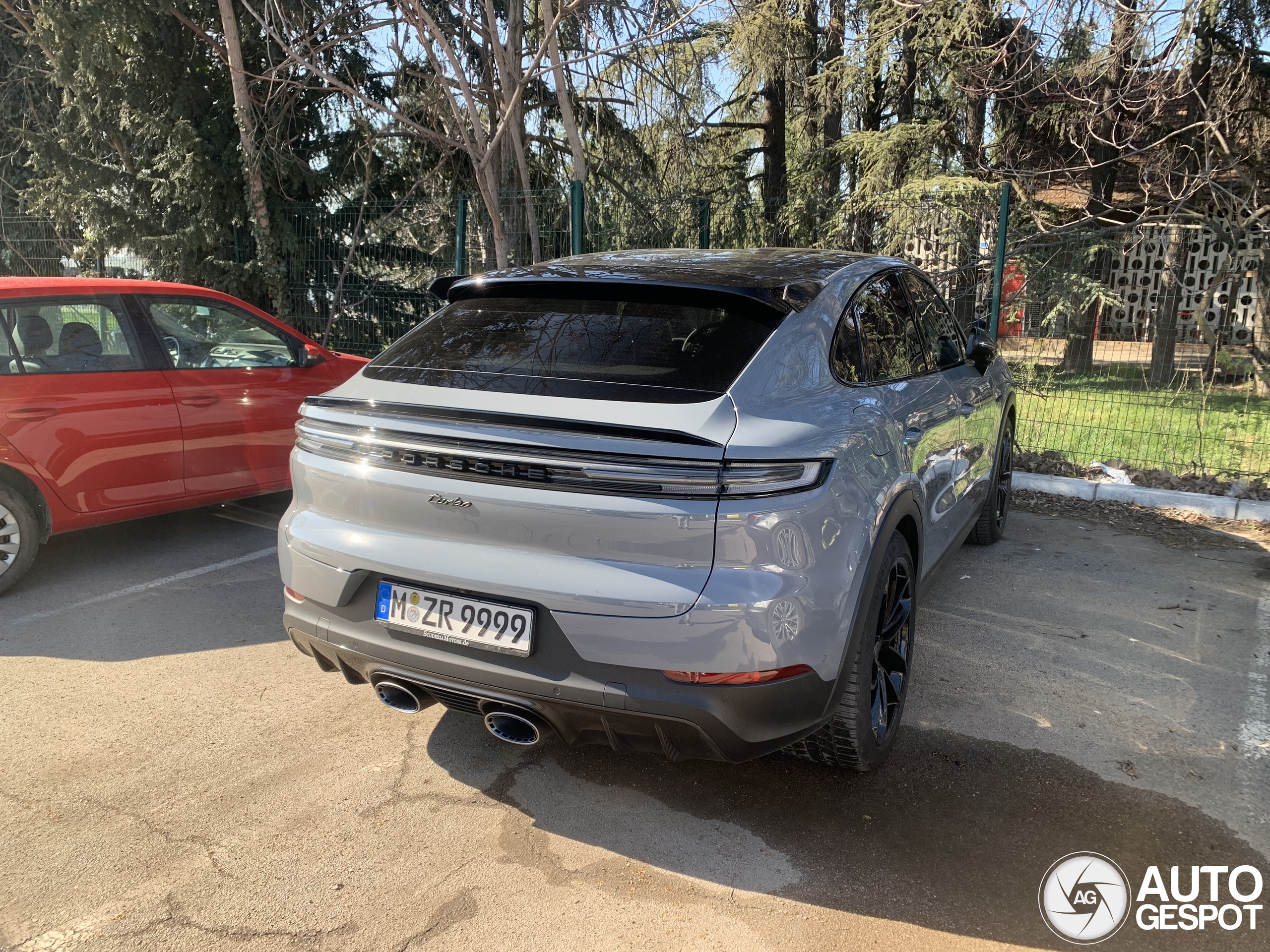 Porsche Cayenne Coupé Turbo E-Hybrid