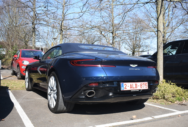 Aston Martin DB11 V8 Volante