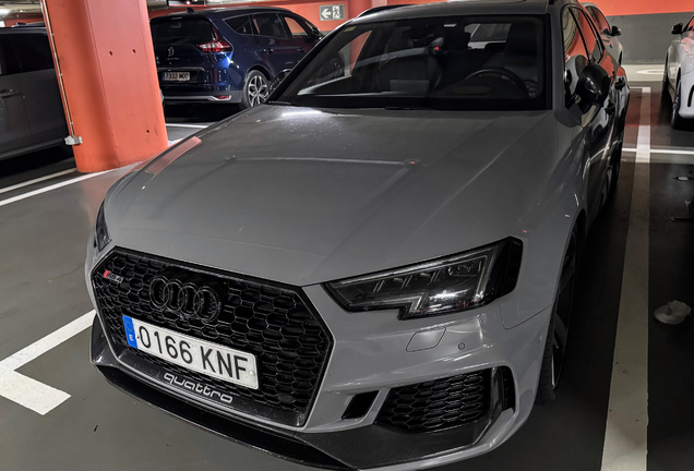 Audi RS4 Avant B9