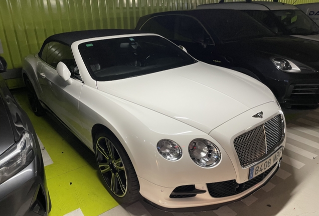 Bentley Continental GTC 2012