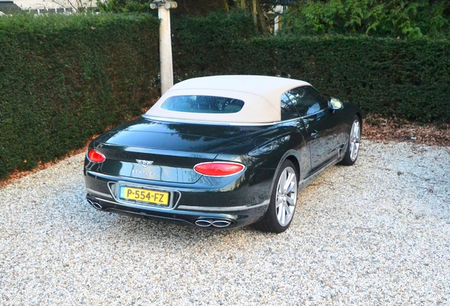 Bentley Continental GTC V8 2020