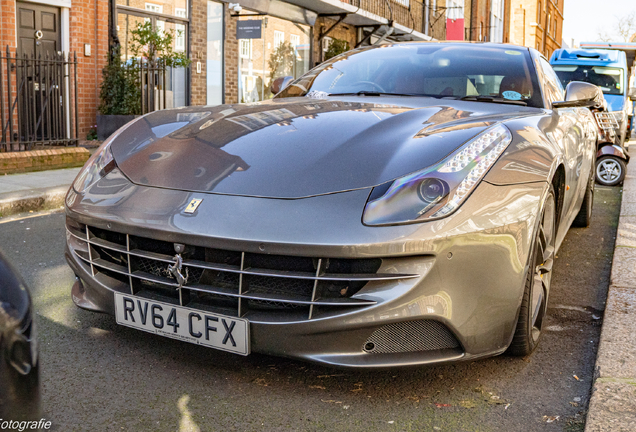 Ferrari FF