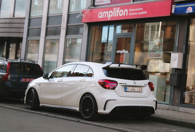Mercedes-AMG A 45 W176 2015