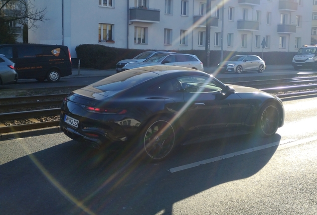 Mercedes-AMG GT 63 C192