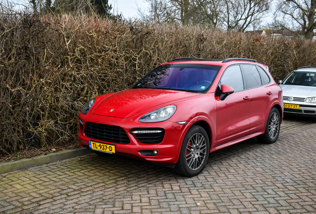 Porsche 958 Cayenne GTS