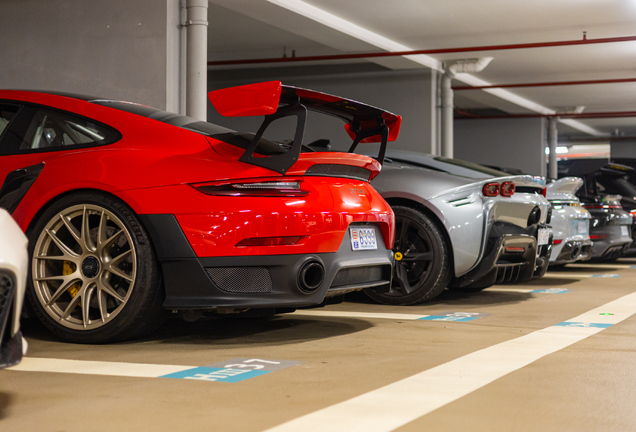 Porsche 991 GT2 RS Weissach Package