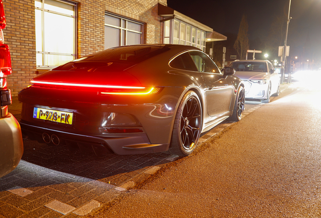 Porsche 992 GT3 Touring