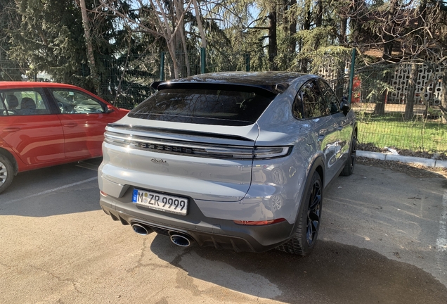 Porsche Cayenne Coupé Turbo E-Hybrid