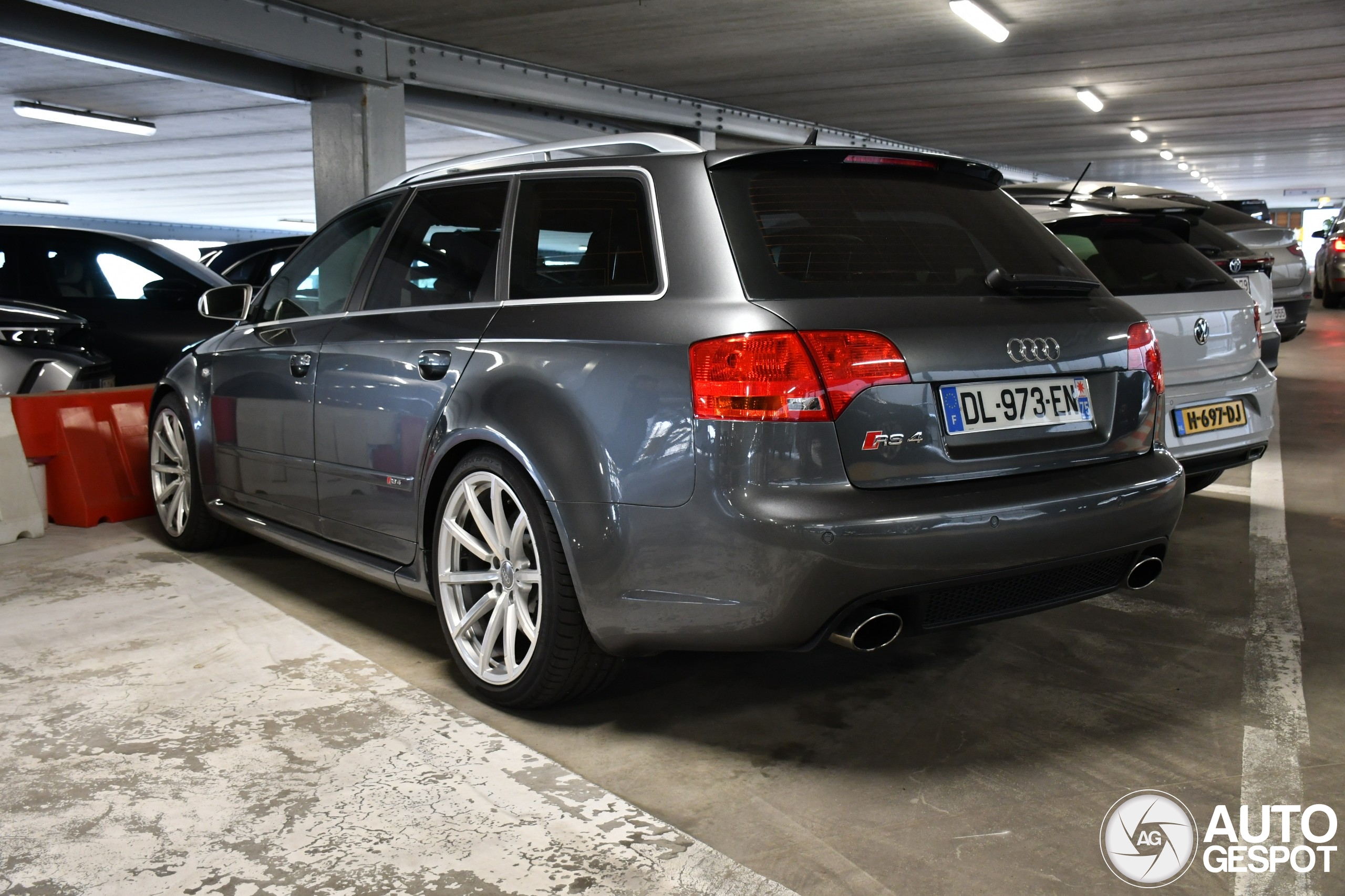 Audi RS4 Avant B7
