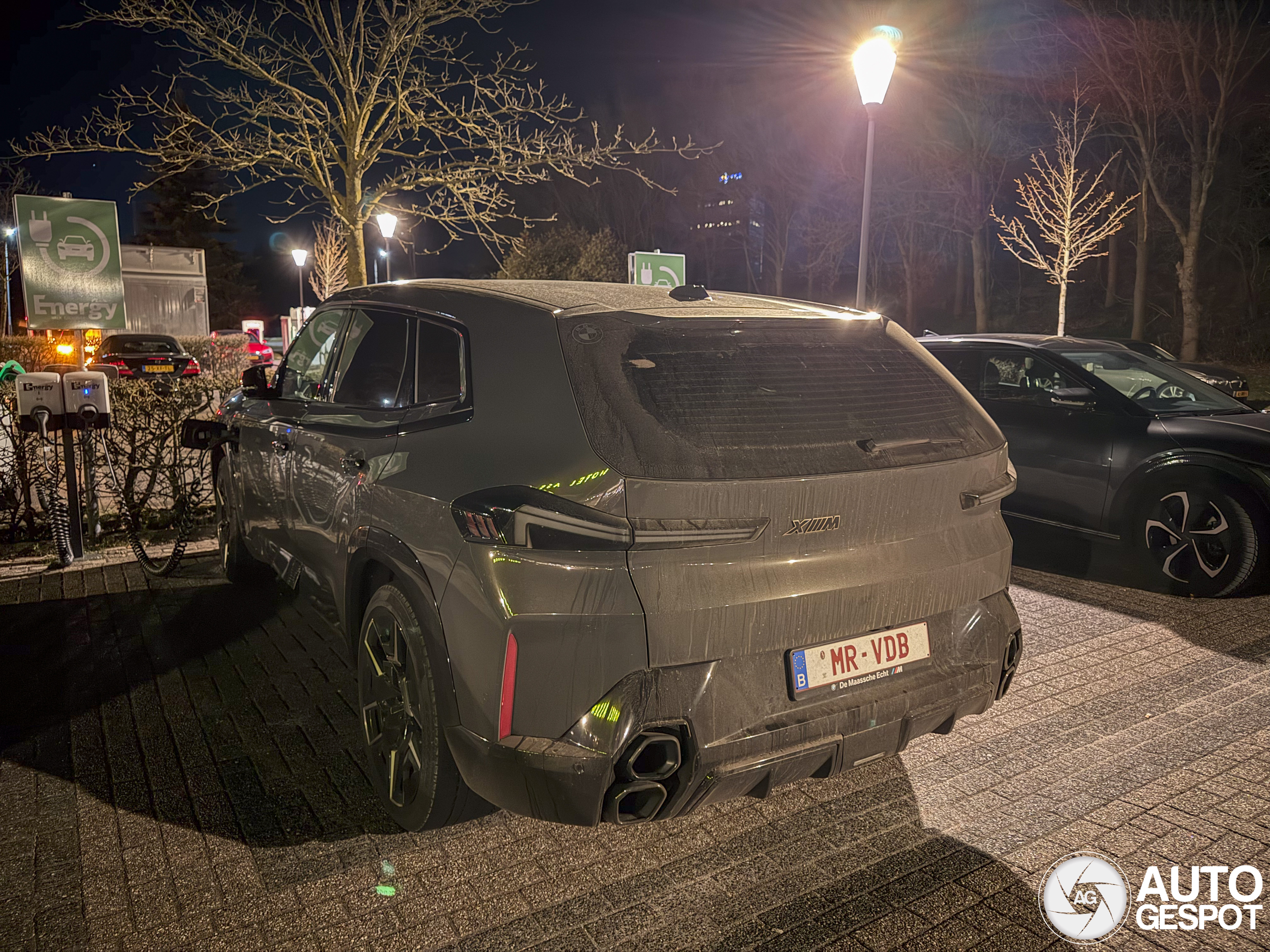 BMW XM G09