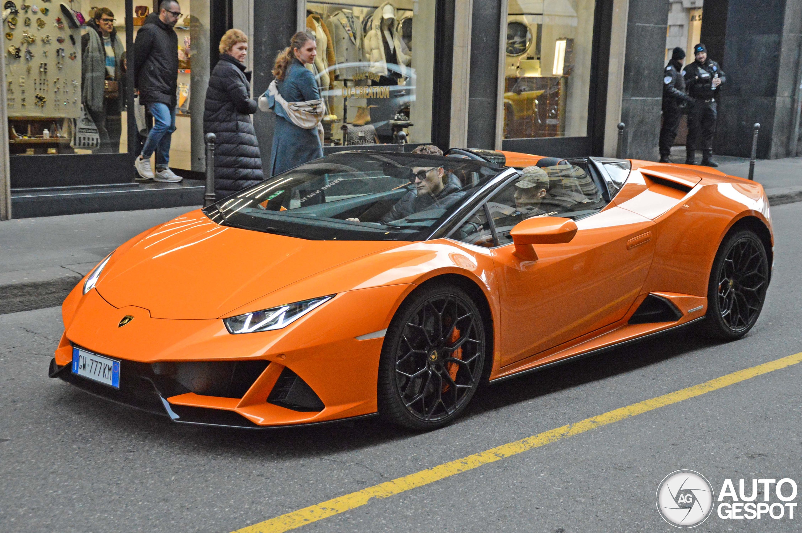 Lamborghini Huracán LP640-4 EVO Spyder