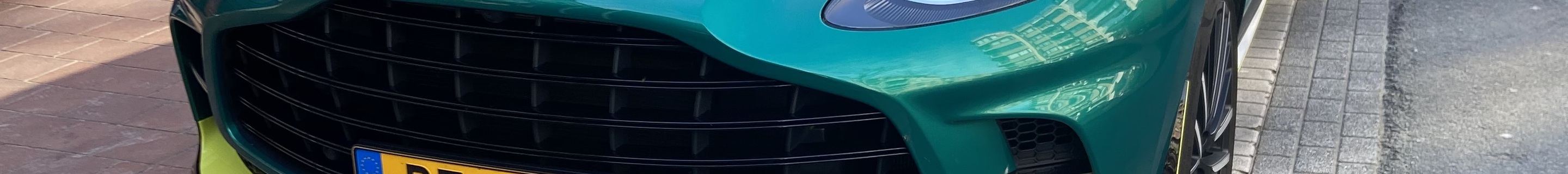 Aston Martin DBX707 AMR Edition