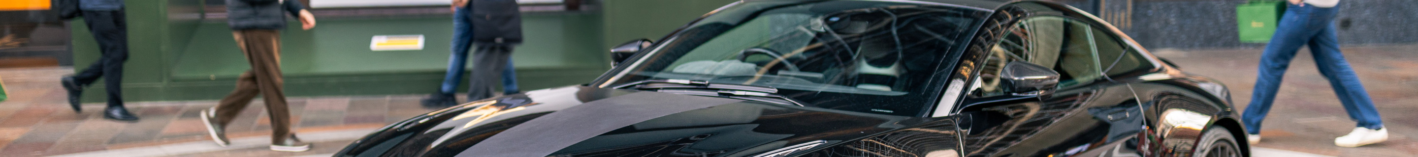 Aston Martin V8 Vantage Formula 1 Edition