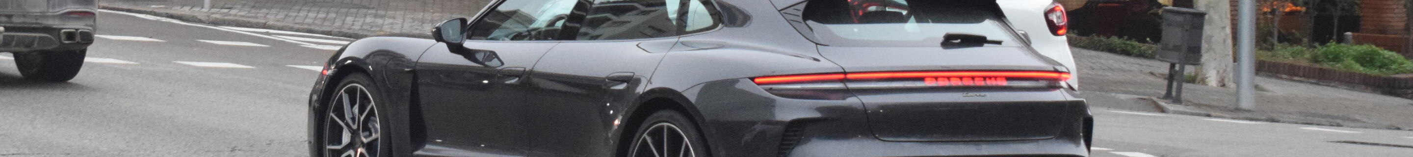 Porsche Taycan Turbo Sport Turismo MkII