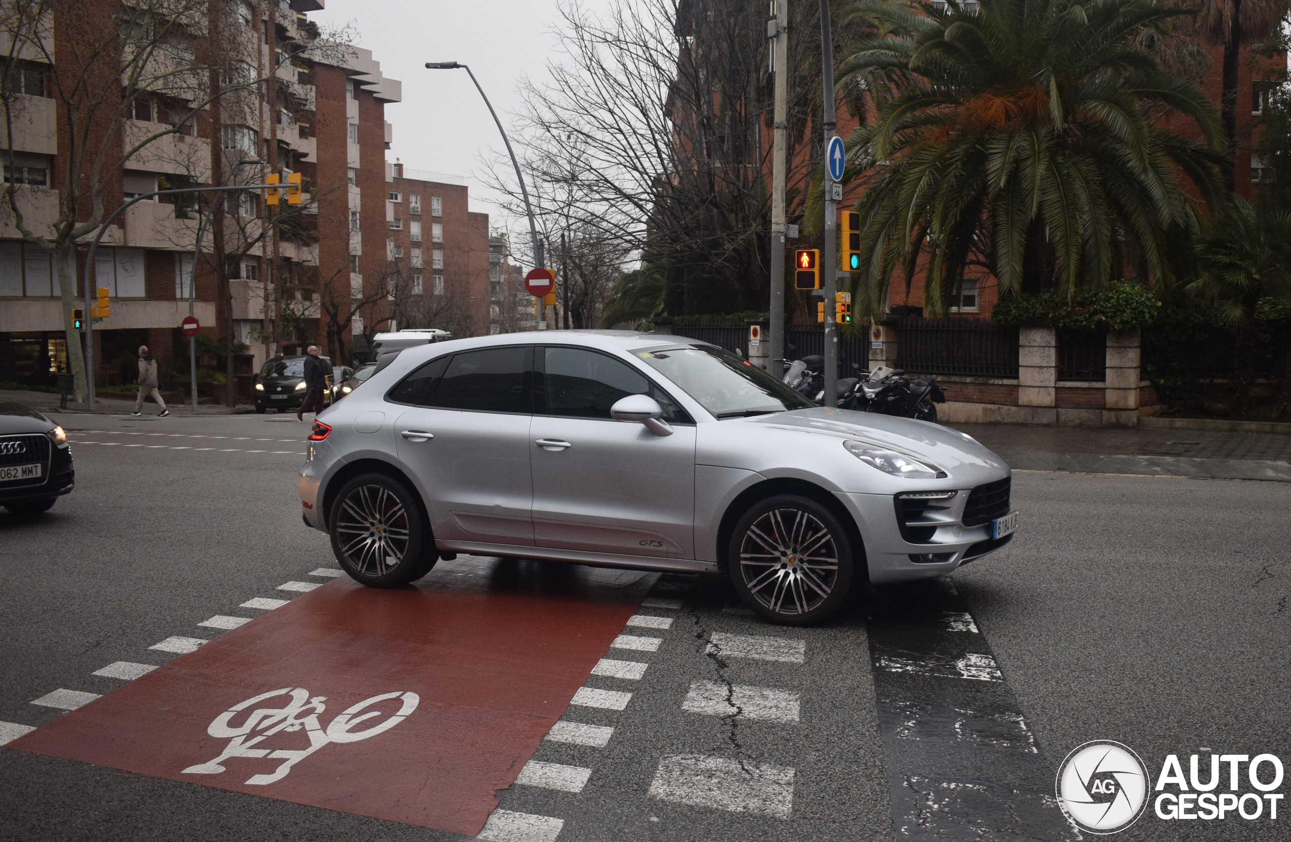 Porsche 95B Macan GTS