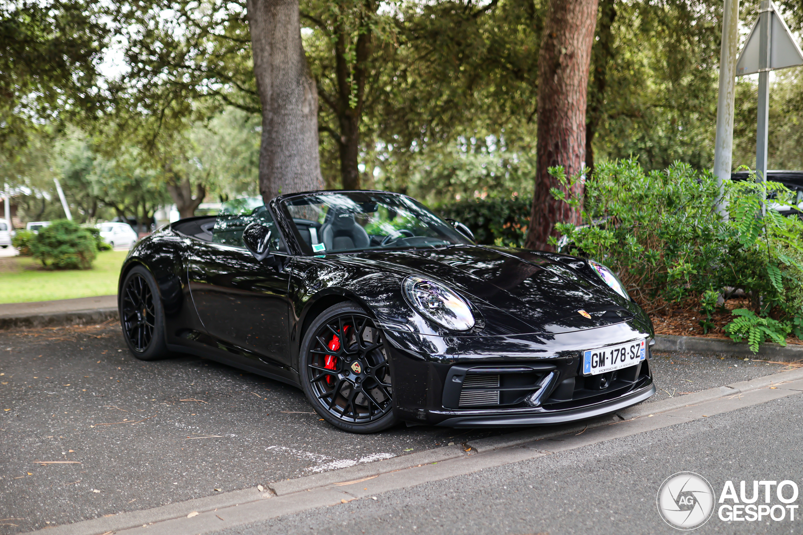 Porsche 992 Carrera 4 GTS Cabriolet
