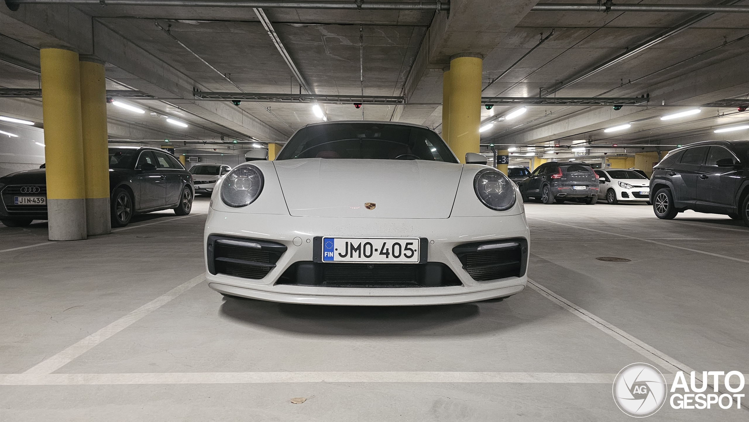Porsche 992 Carrera S
