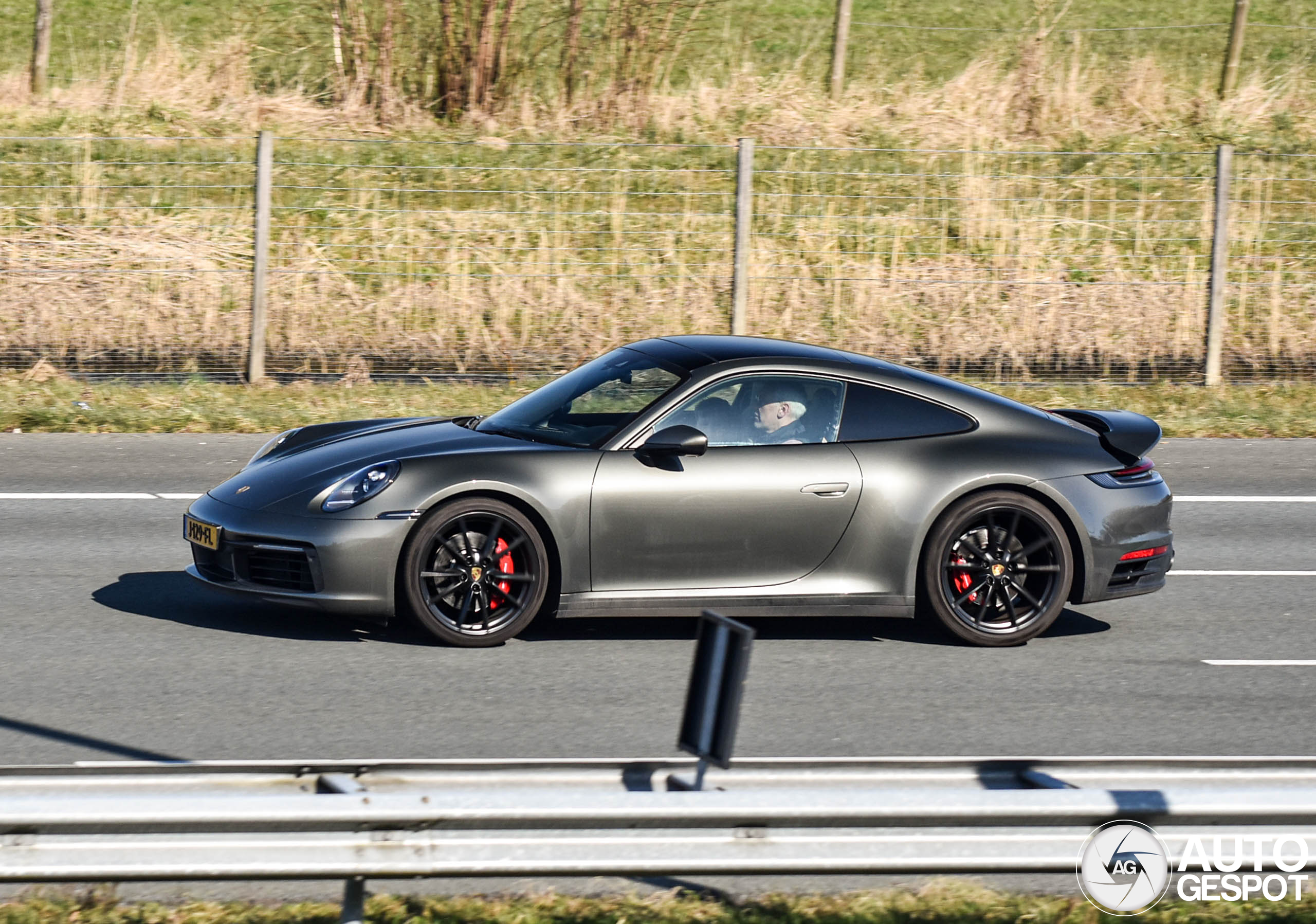 Porsche 992 Carrera S
