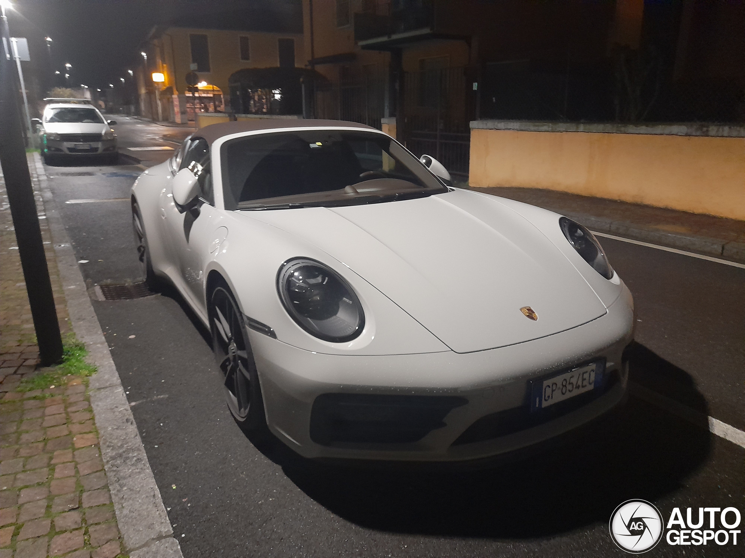 Porsche 992 Targa 4 GTS