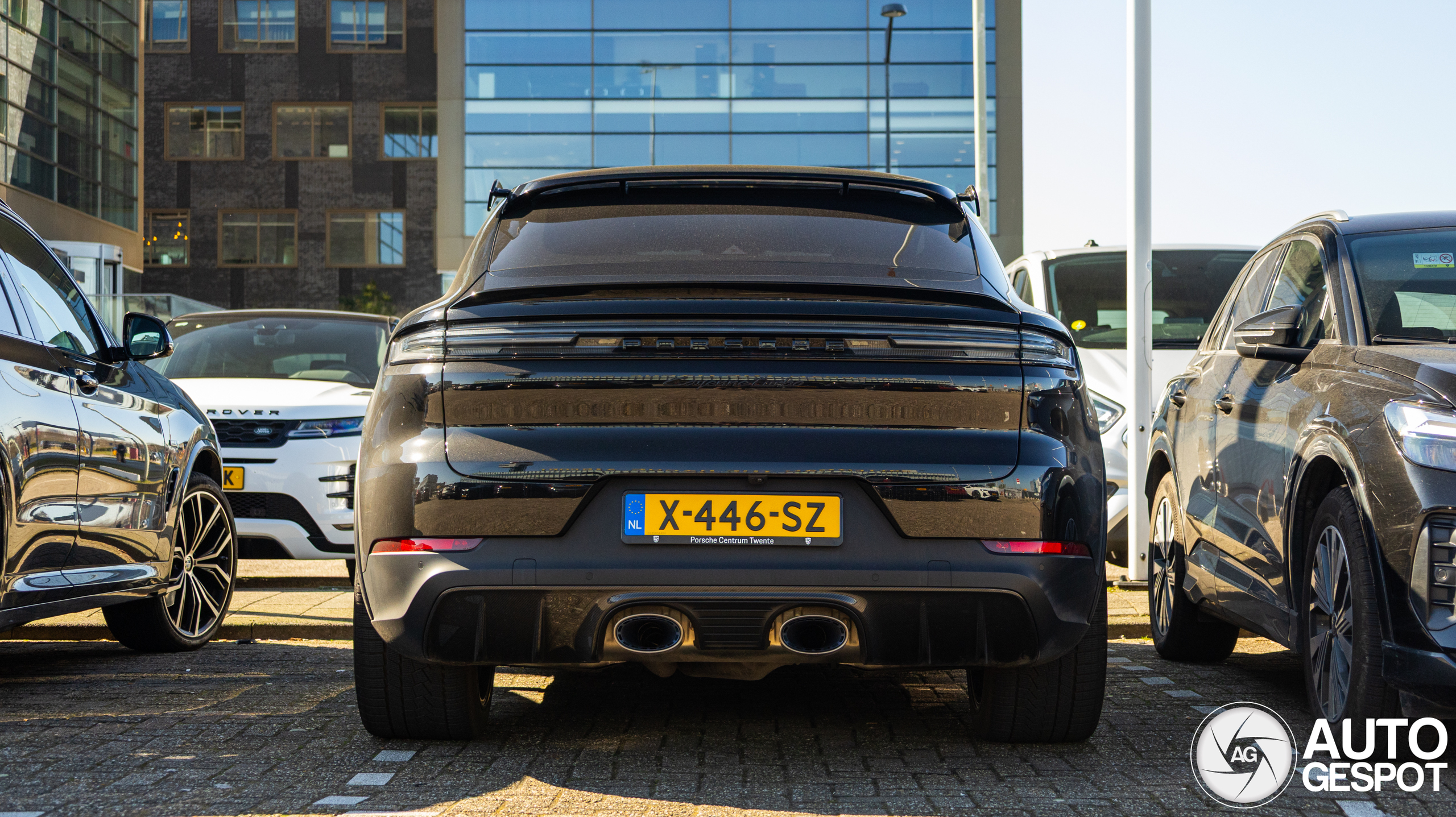 Porsche Cayenne Coupé Turbo E-Hybrid