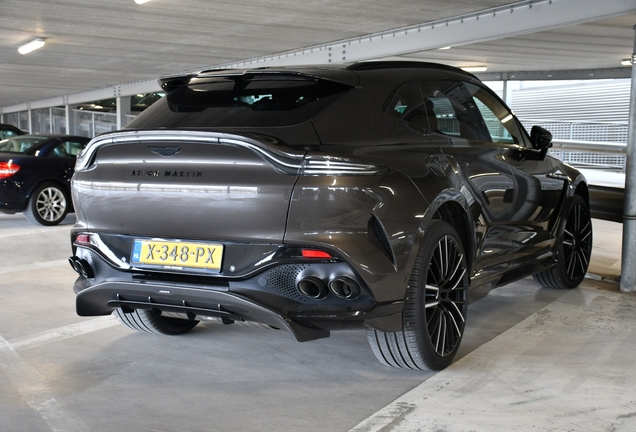 Aston Martin DBX707