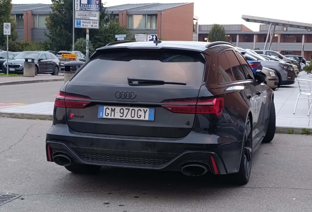 Audi RS6 Avant C8