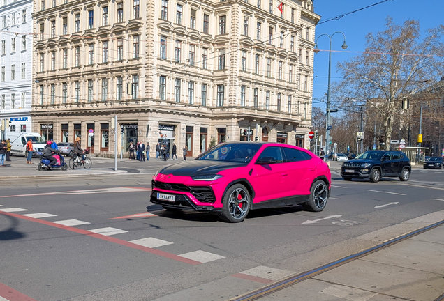 Lamborghini Urus Performante