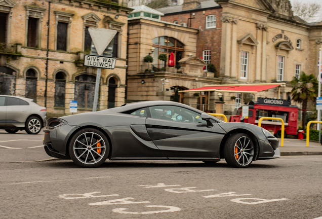 McLaren 570S
