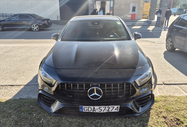 Mercedes-AMG A 45 S W177