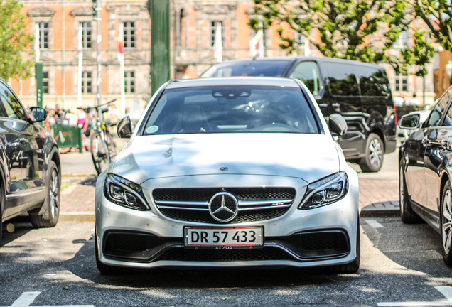 Mercedes-AMG C 63 S W205
