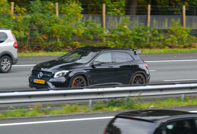 Mercedes-AMG GLA 45 X156 Yellow Night Edition