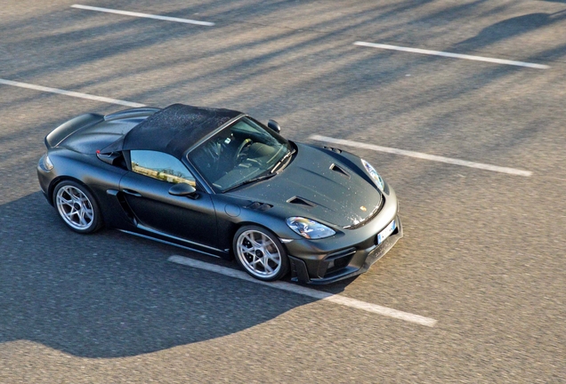 Porsche 718 Spyder RS