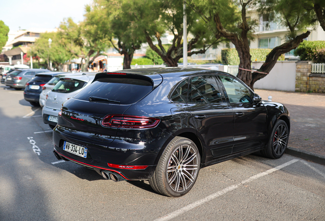 Porsche 95B Macan Turbo Exclusive Performance Edition