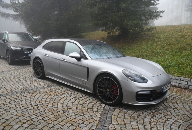 Porsche 971 Panamera GTS Sport Turismo