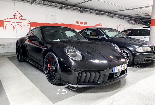 Porsche 992 Carrera 4 GTS MkII