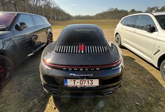 Porsche 992 Carrera 4S