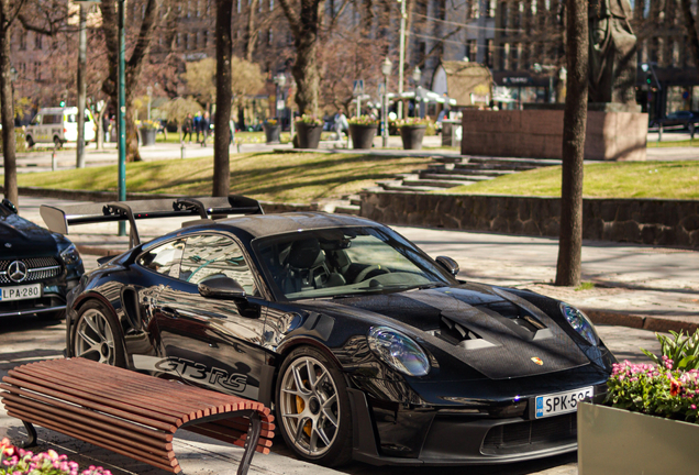 Porsche 992 GT3 RS Weissach Package