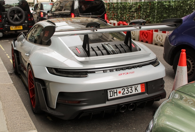 Porsche 992 GT3 RS Weissach Package