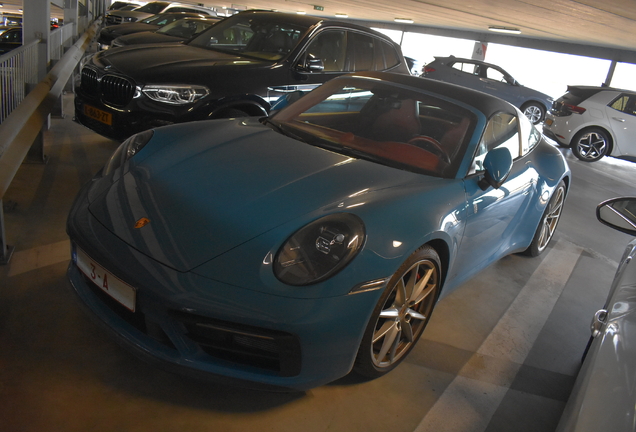 Porsche 992 Targa 4 GTS