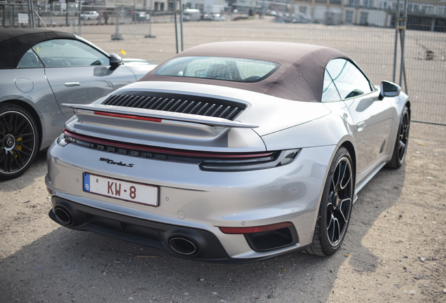 Porsche 992 Turbo S Cabriolet